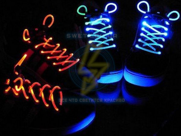 Светящиеся шнурки неоновые